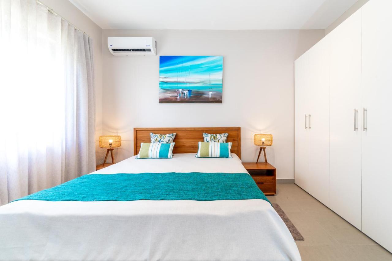 One Bay Residence - Apartment 2 - Apartment In Pereybere 페레이베레 외부 사진